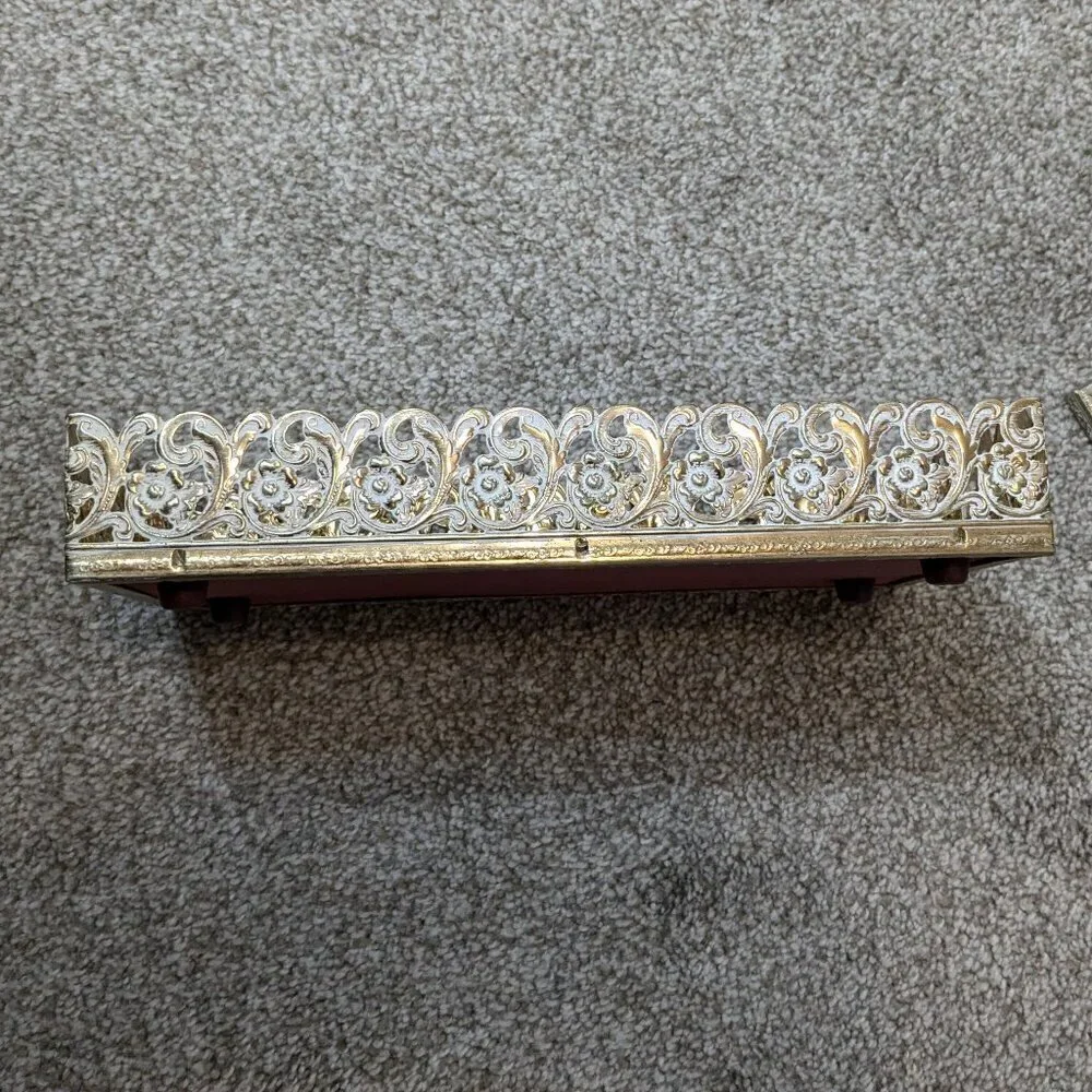 Vintage Gold w White Floral Paisley Filigree Vanity Tissue Holder